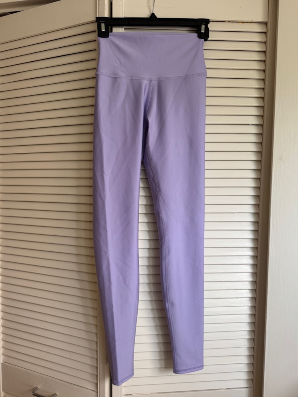 ALO Yoga Lavender Performance Bottoms - XS